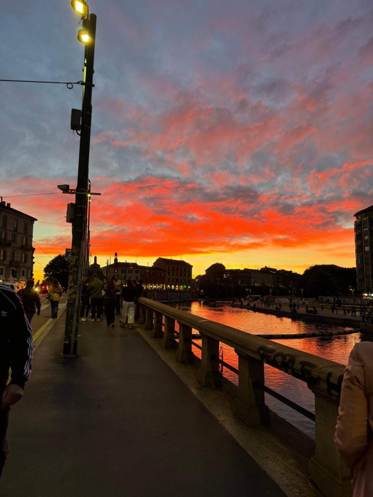 Free 30 Minutes Preemptive Cognitive Disconnect Therapy Price Location Real Duomo Palace Mini Suite Milano Eksteriør bilde